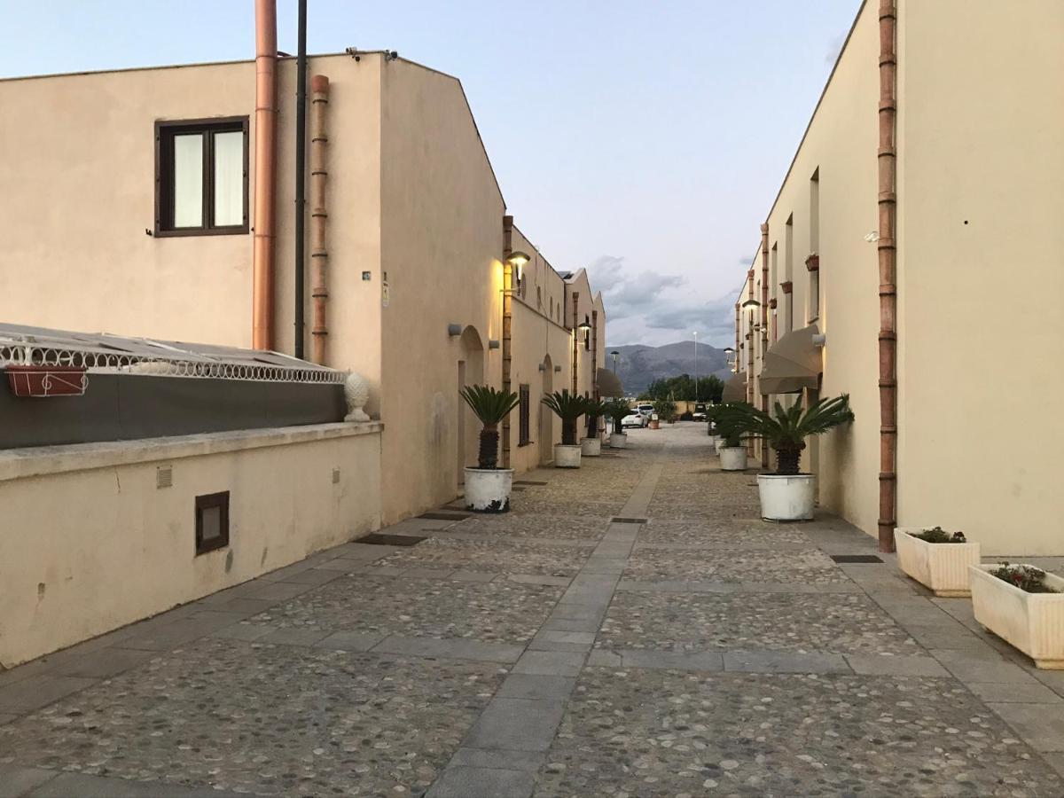 Marina Holiday & Spa Balestrate Exterior foto